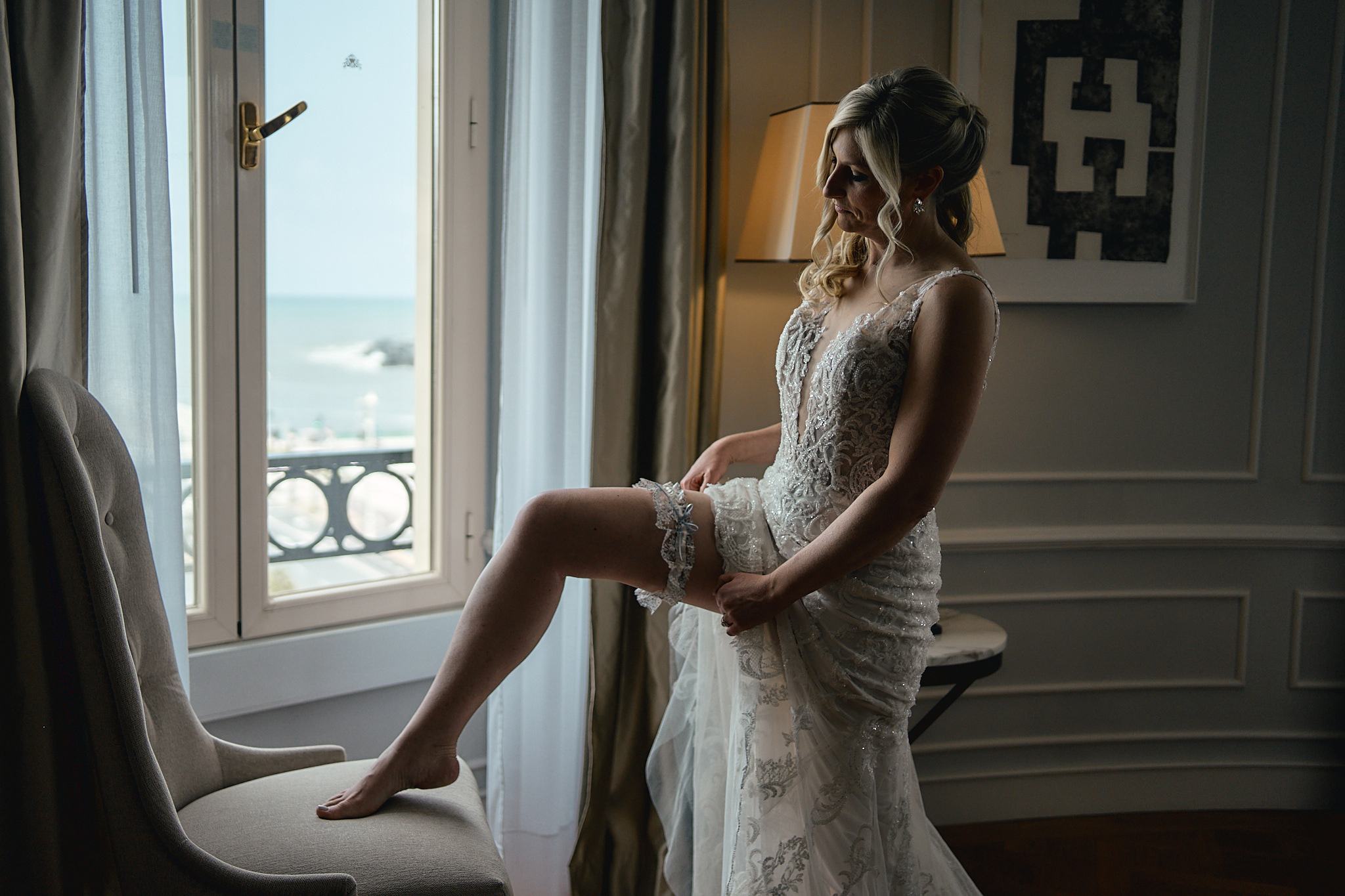Fotografía de bodas natural y emocional en Valencia. Captura tu gran día con un estilo único. ¡Solicita presupuesto sin compromiso!